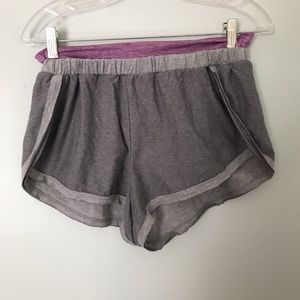 Free people movement yoga waist shorts size large